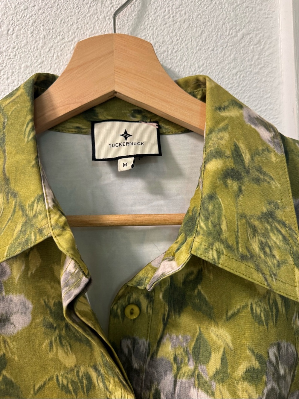 Tuckernuck Muted Meadow Chloe Dress NWT women's size medium green - Picture 5 of 6